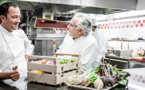 Alain Ducasse au Plaza Athénée, « naturalness » in an opulent dining room